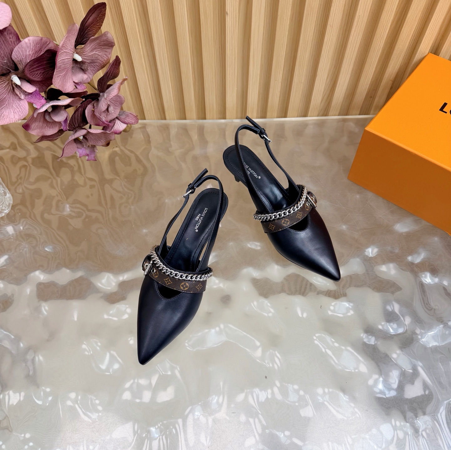 Women's high heels